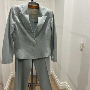 Perry Ellis blue/gray womens pant suit